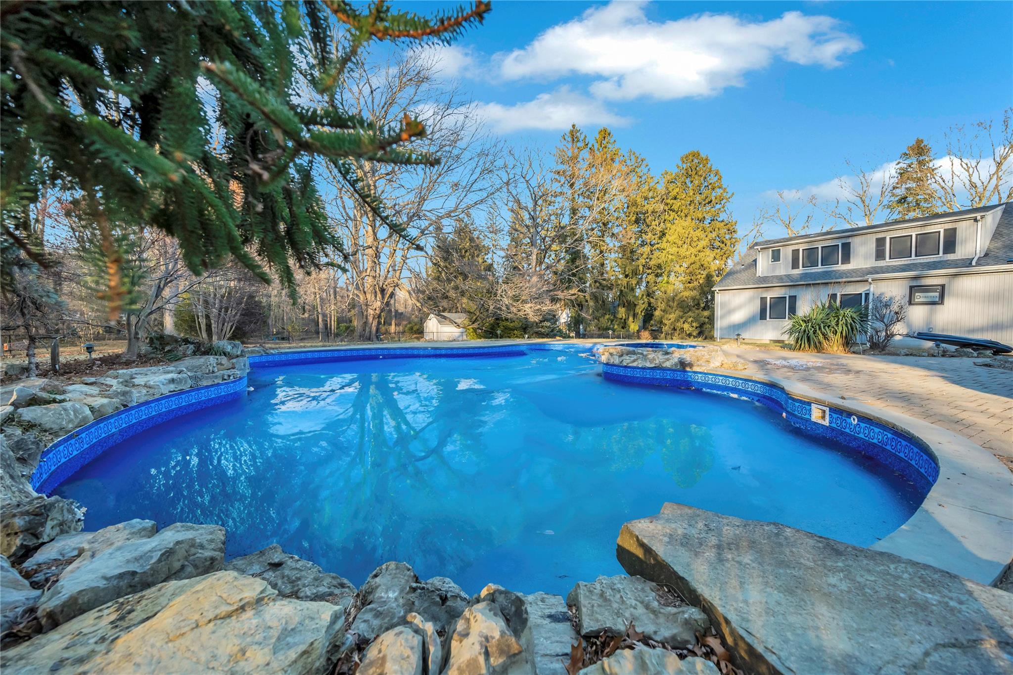 503 Bayville Road, Lattingtown, New York image 24