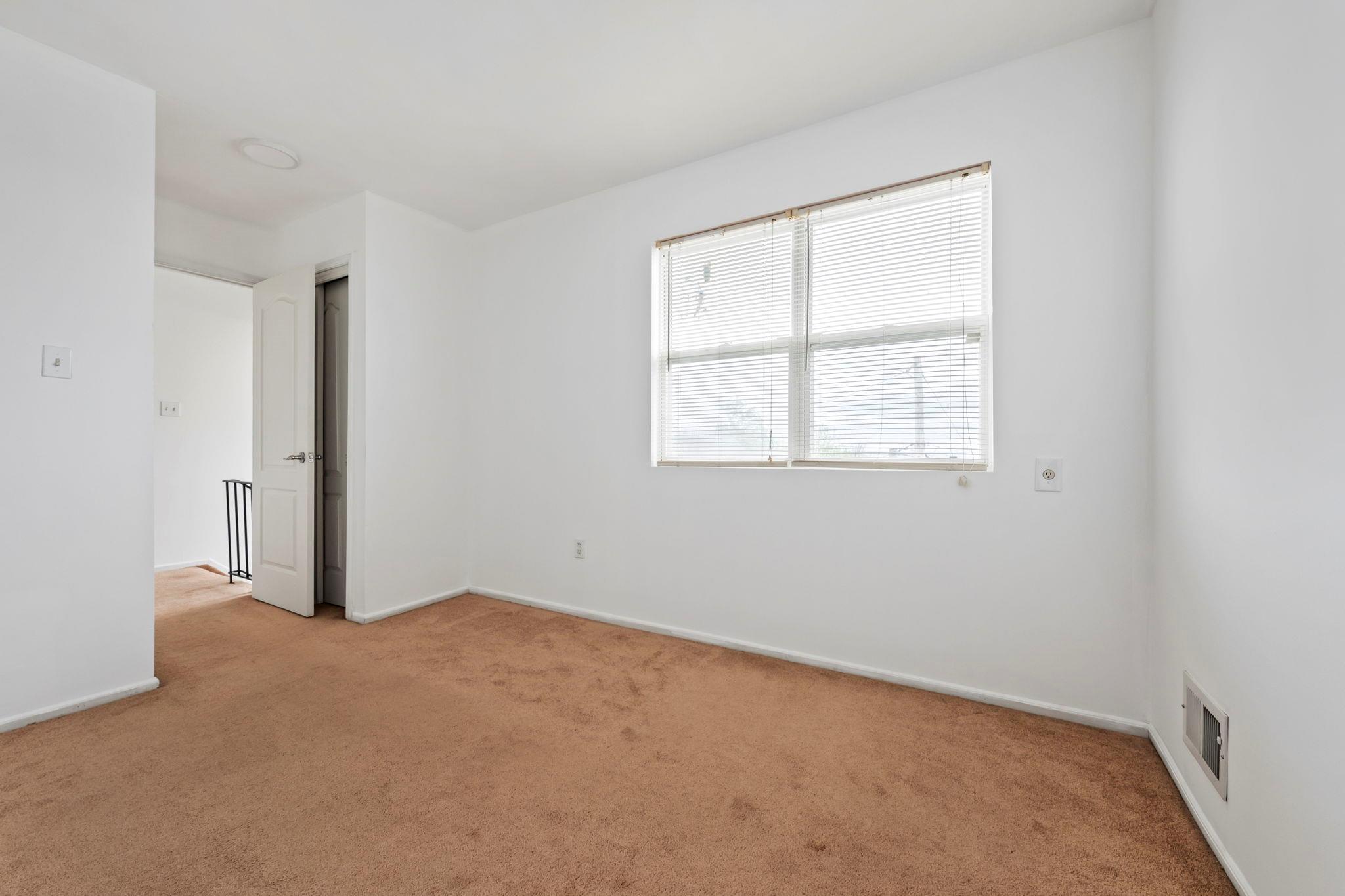 150 Northview Court, Staten Island, New York image 12