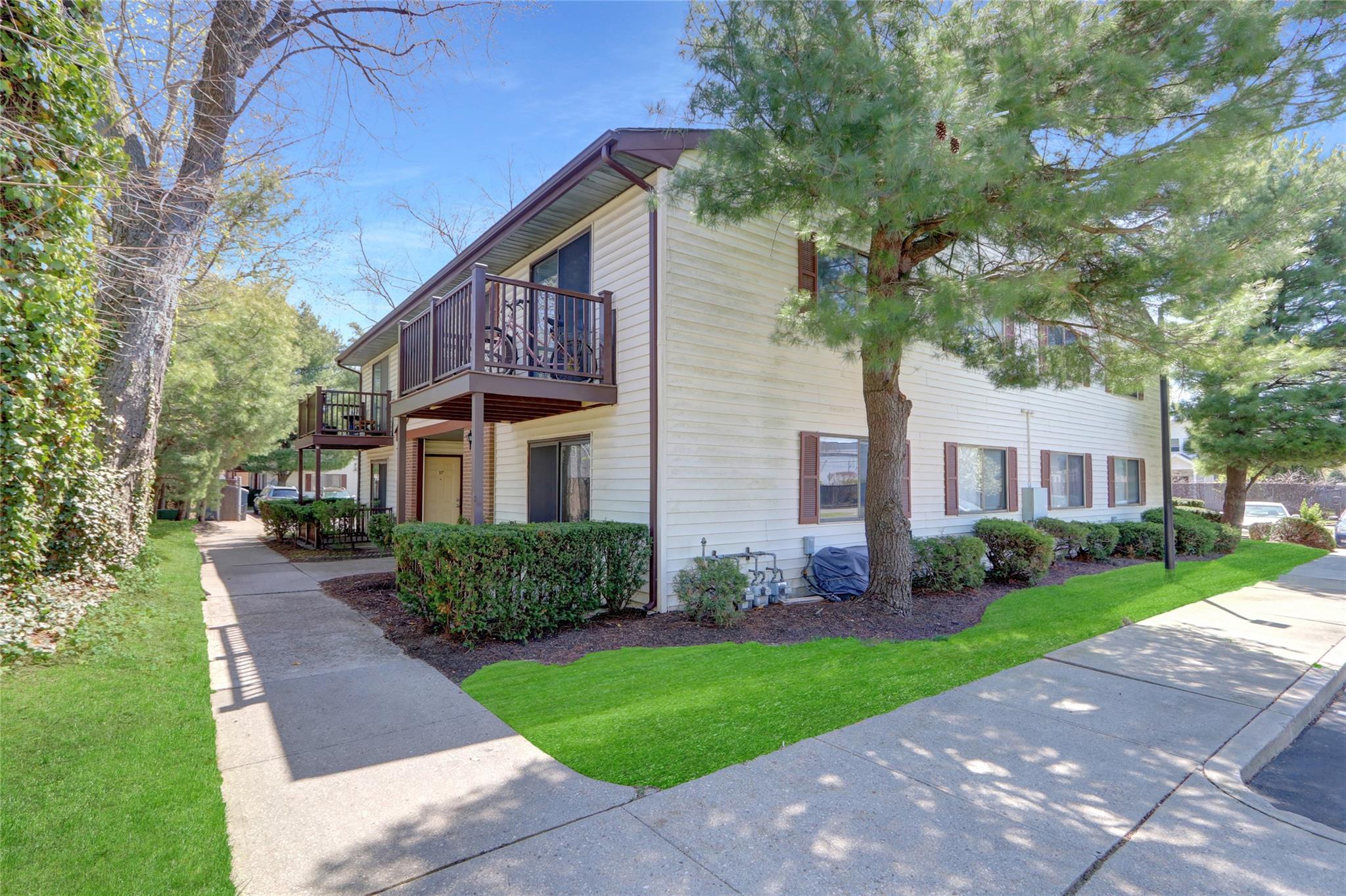 615 Broadway #15, Amityville, New York image 3