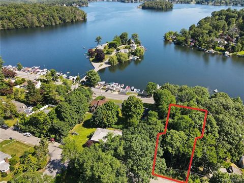 Vacant Land For Sale - 870 S Lake Boulevard<br/> Putnam County, Mahopac, NY 10541