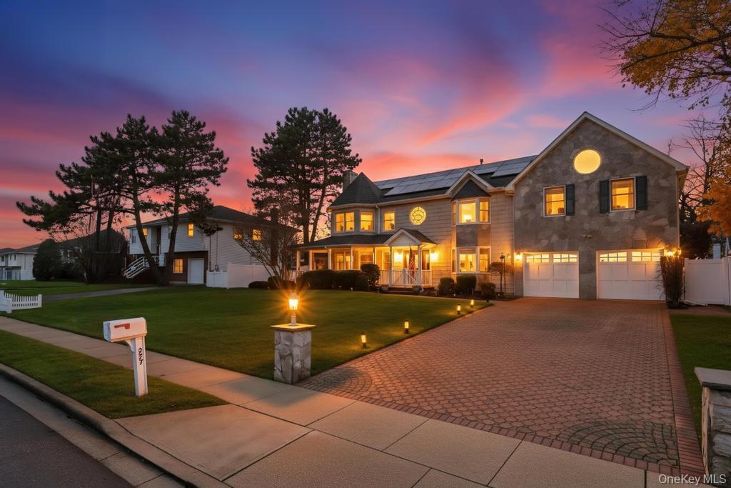 277 Clocks Boulevard