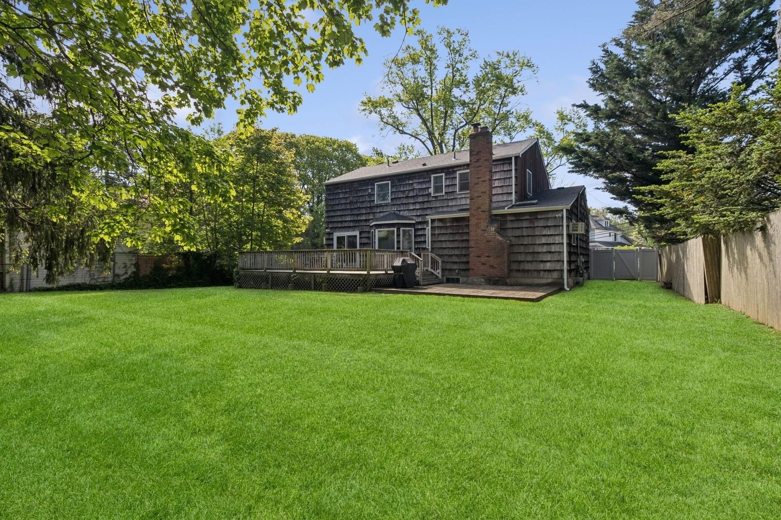 126 Carley Avenue, Huntington, New York image 3