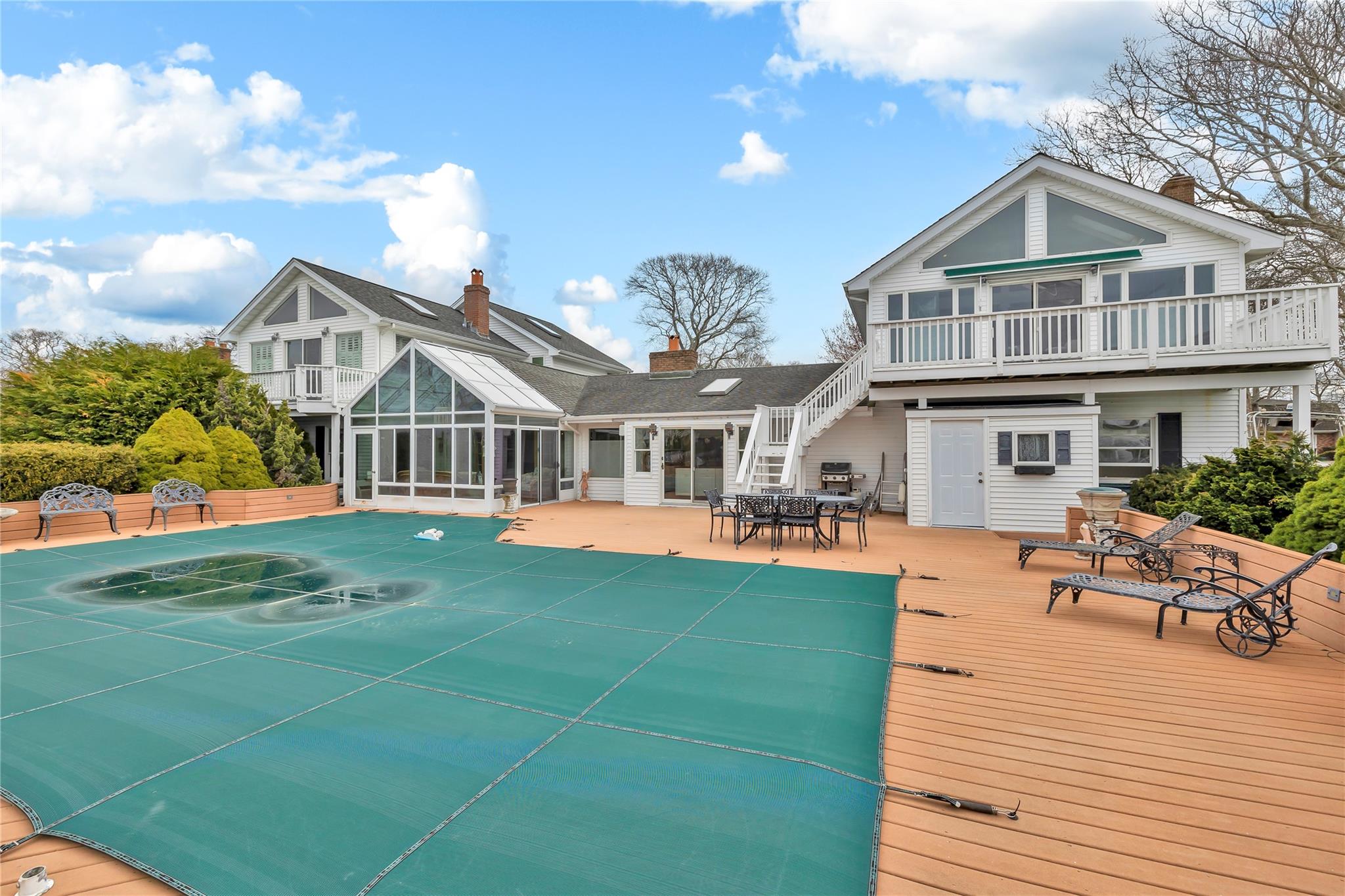 20 Oak Lane, Hampton Bays, New York image 36