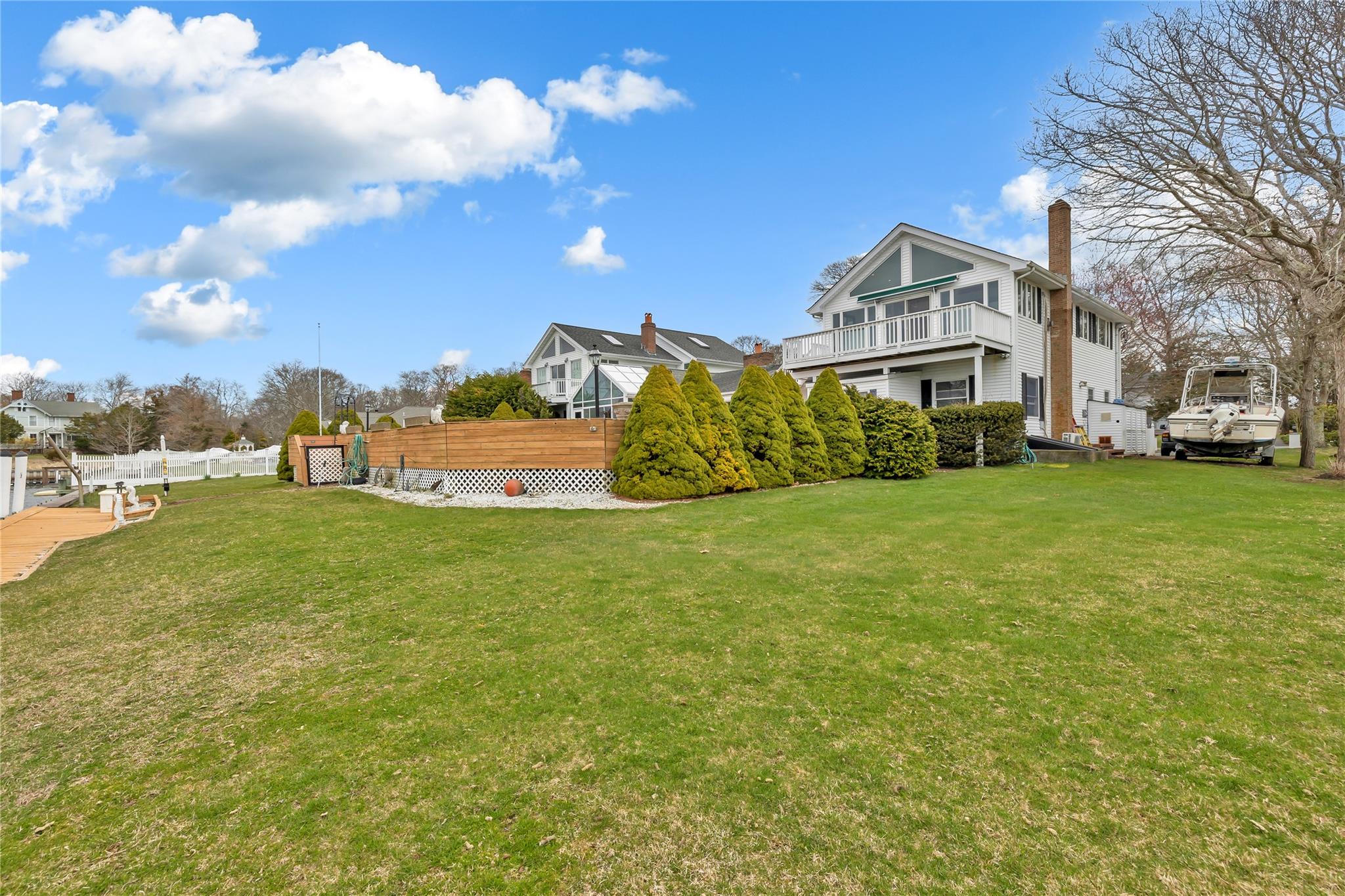20 Oak Lane, Hampton Bays, New York image 37