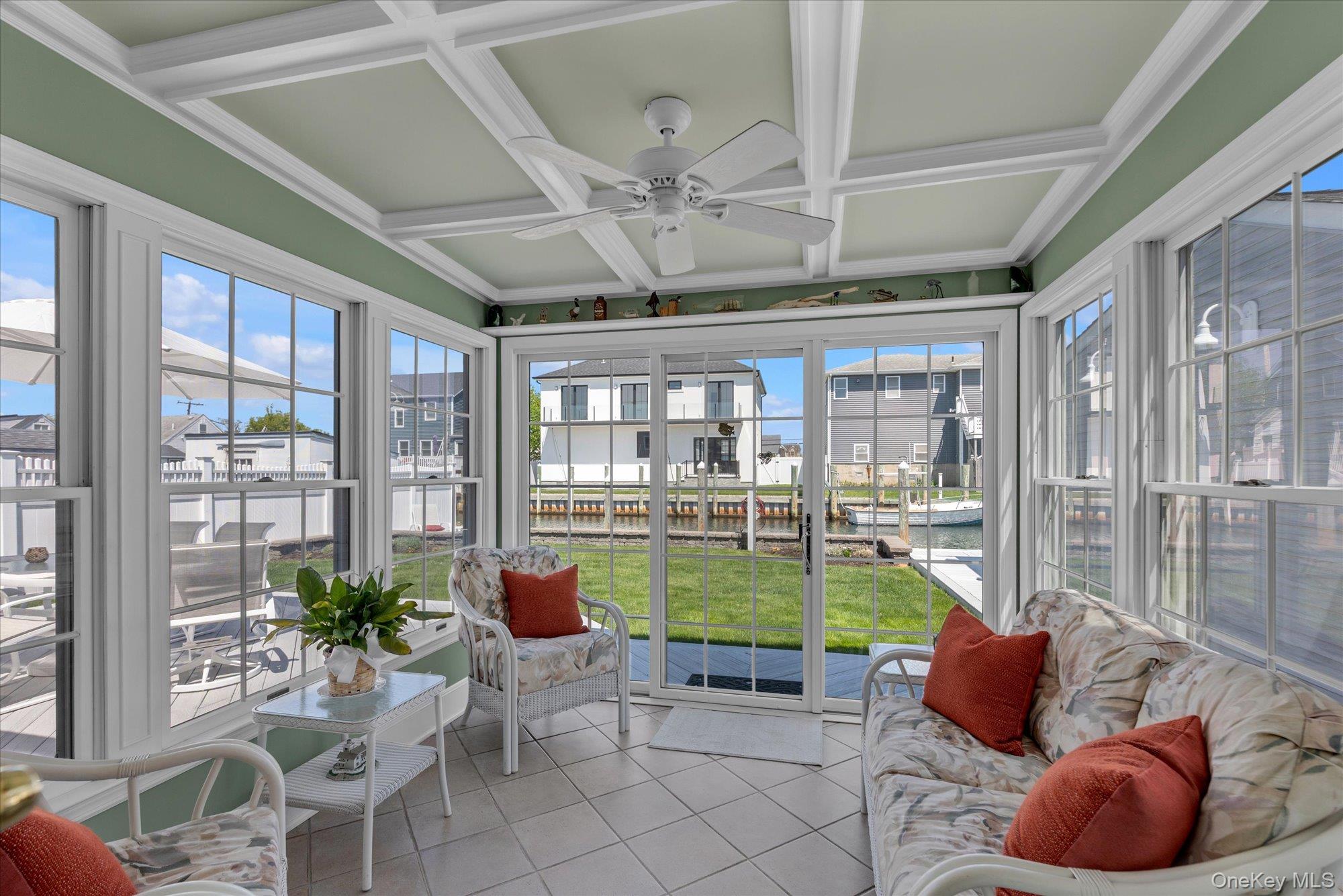 25 Bayview Avenue