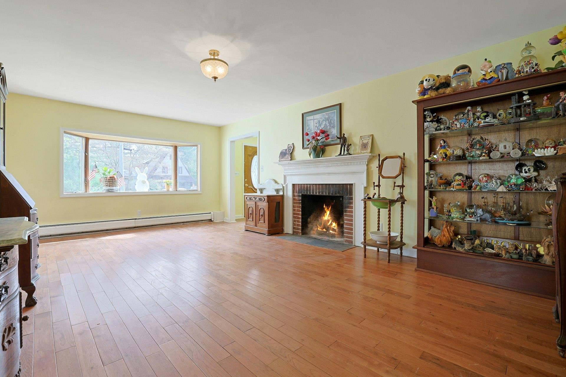 45 Oak Road, Briarcliff Manor, New York image 4