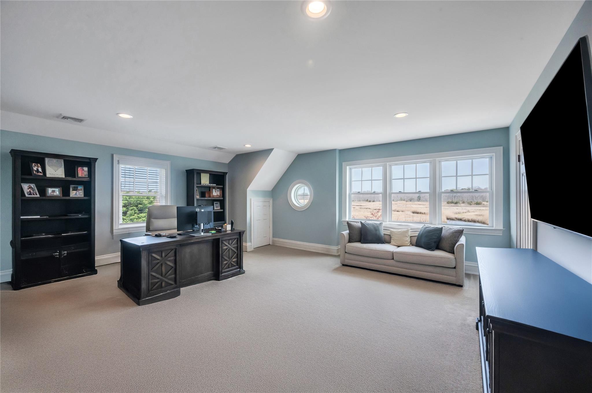 7 Landing Lane, West Islip, New York image 23