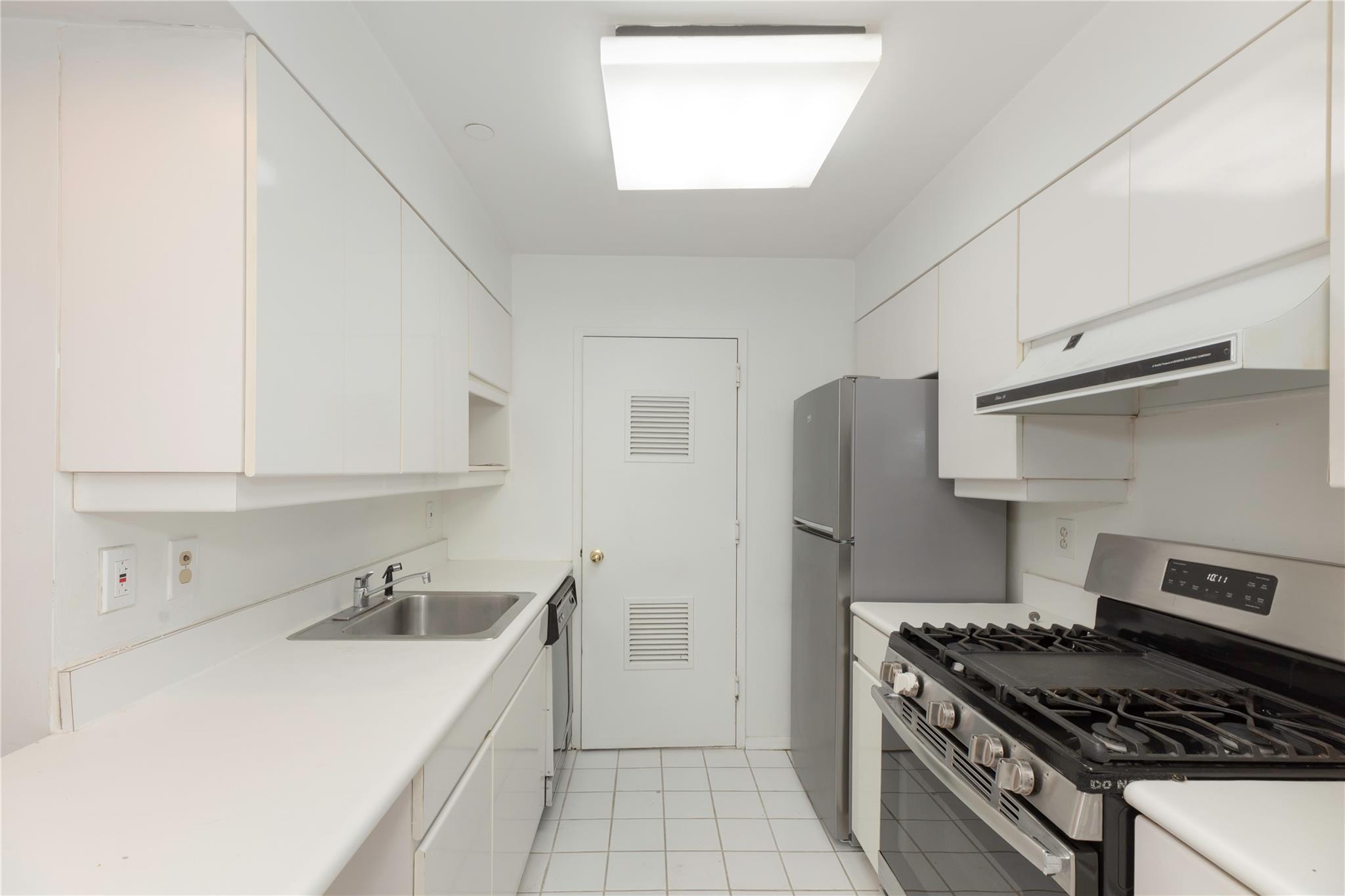 21 Lake Street #2J, White Plains, New York image 12