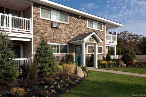 Apartment For Rent - 219 Lakeland Avenue #1-7B<br/> Suffolk County, Sayville, NY 11782