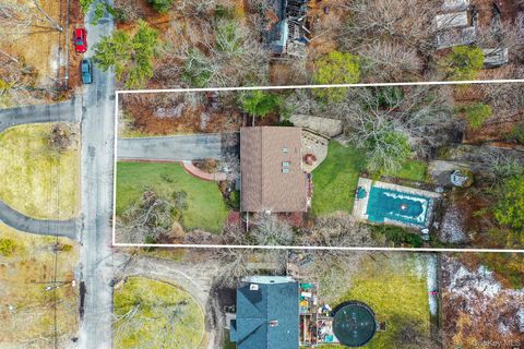 76 Hollywood Avenue Selden NY 11784