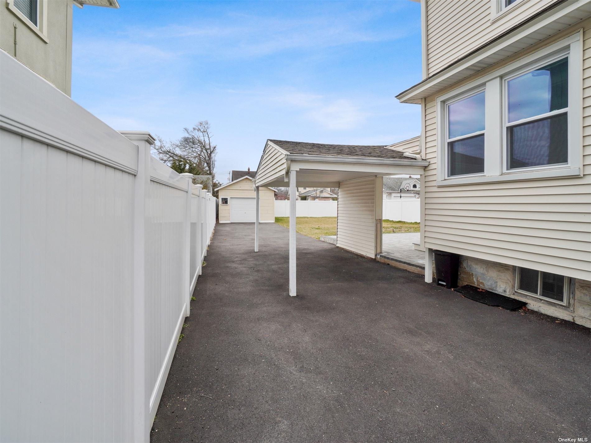23 Garfield Pl, East Rockaway, New York image 31