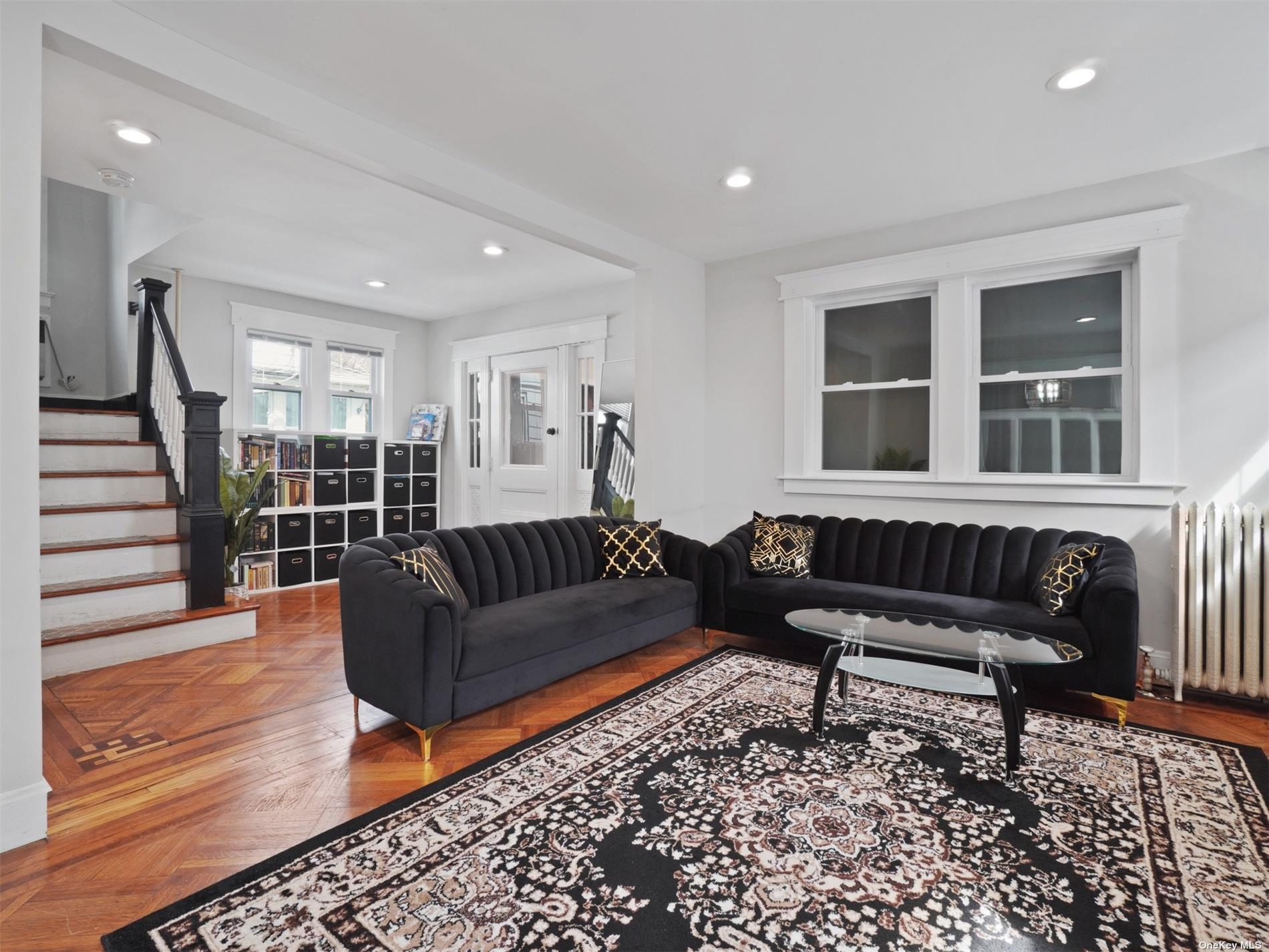 23 Garfield Pl, East Rockaway, New York image 13