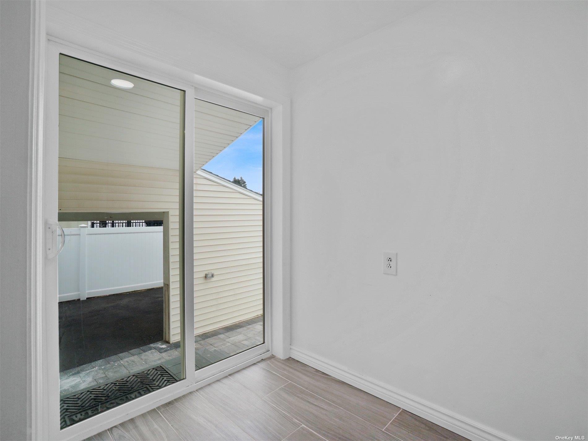 23 Garfield Pl, East Rockaway, New York image 28