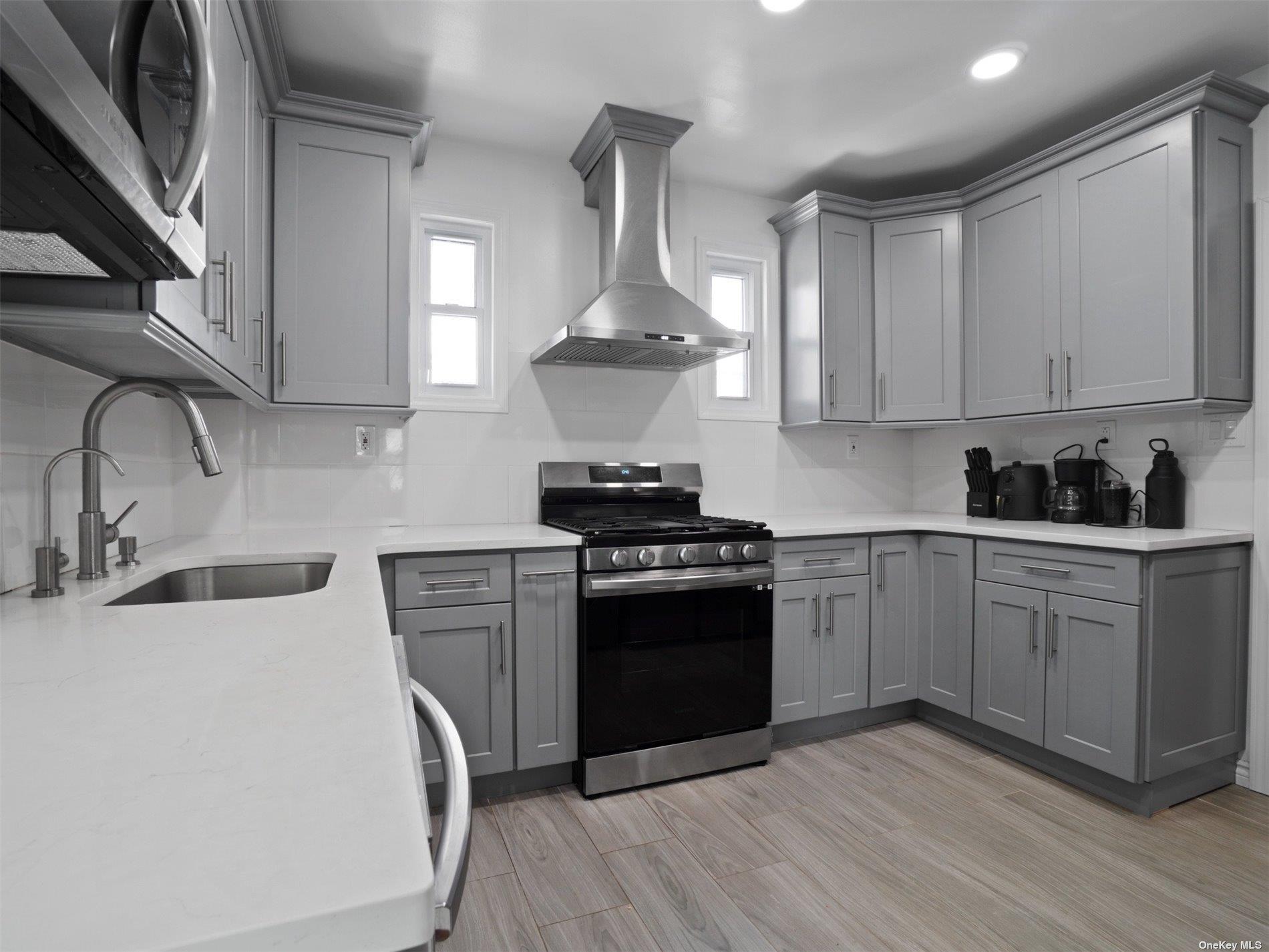 23 Garfield Pl, East Rockaway, New York image 15