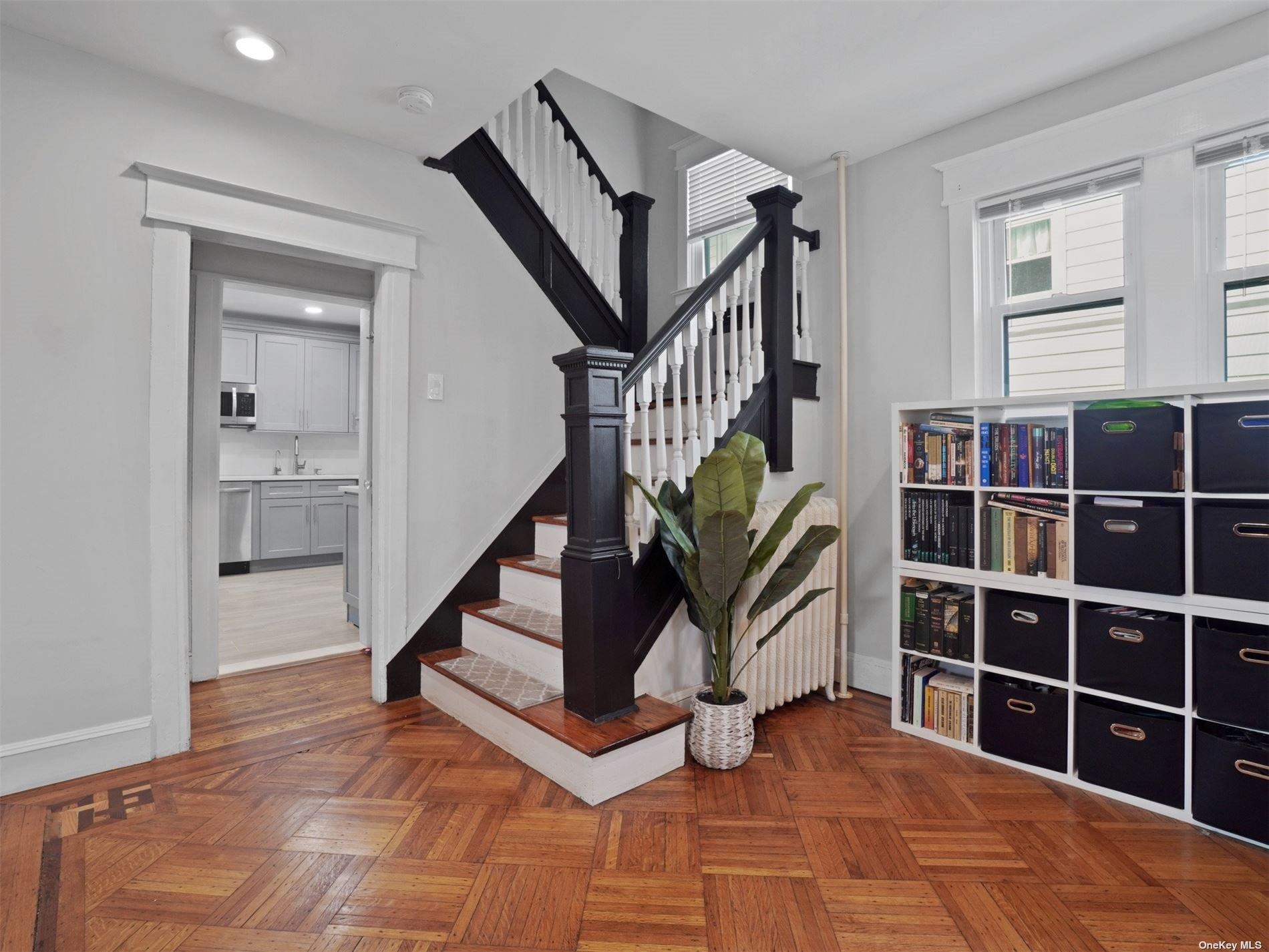 23 Garfield Pl, East Rockaway, New York image 11