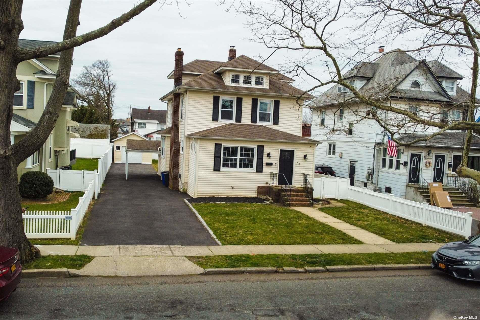 23 Garfield Pl, East Rockaway, New York image 7
