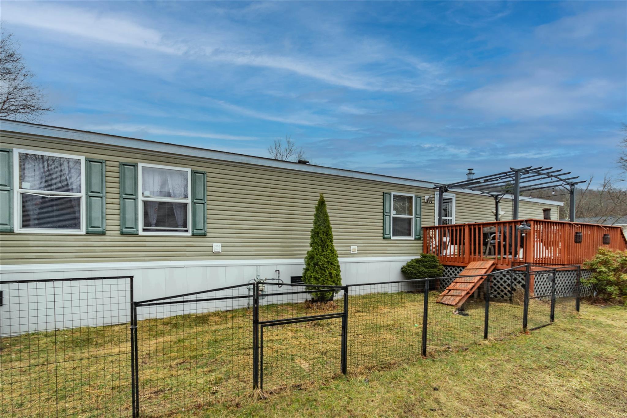 5 N Lily Court, Highland Mills, New York image 4