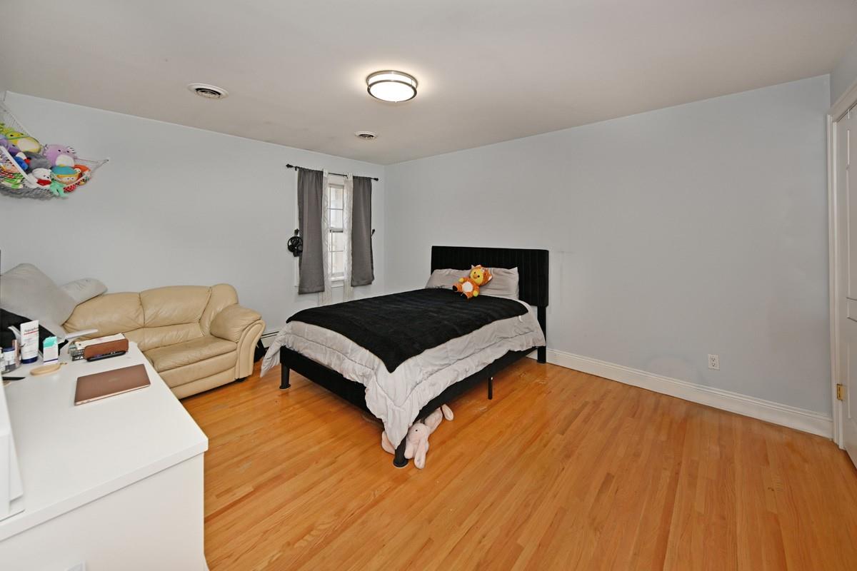 9 Whisper Lane, Suffern, New York image 23