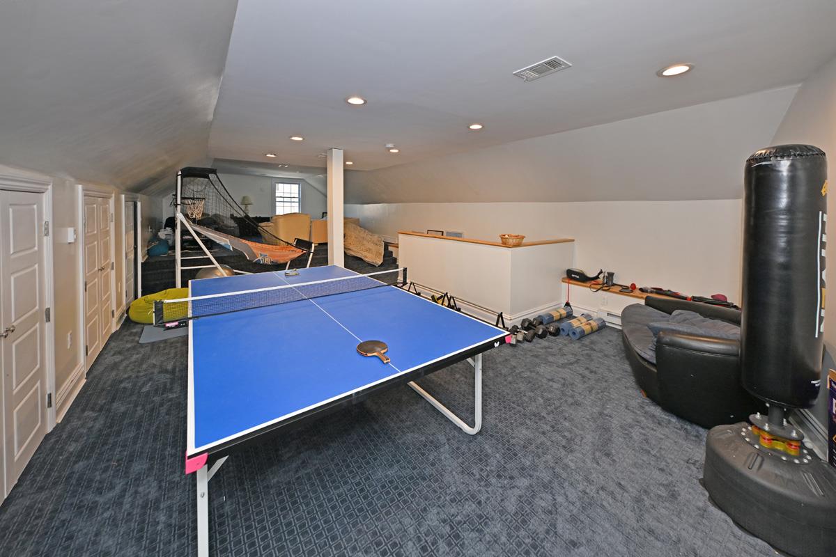 9 Whisper Lane, Suffern, New York image 18