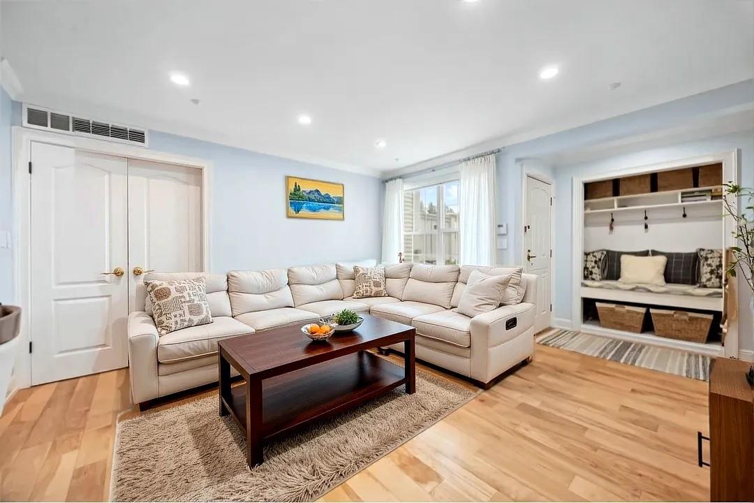 355 Old Tarrytown Road #603, White Plains, New York image 4
