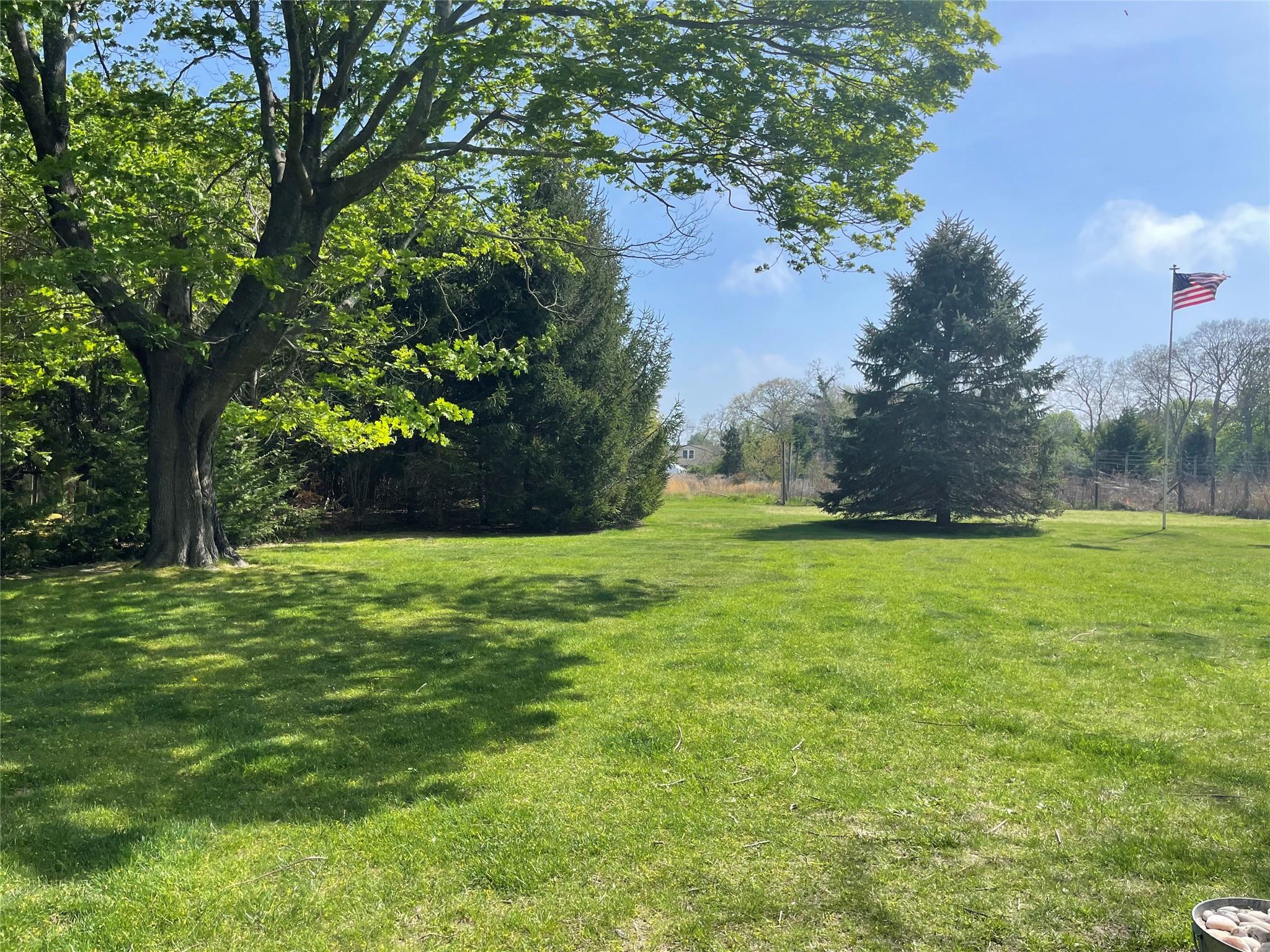 20 Vail Avenue, East Quogue, New York image 34