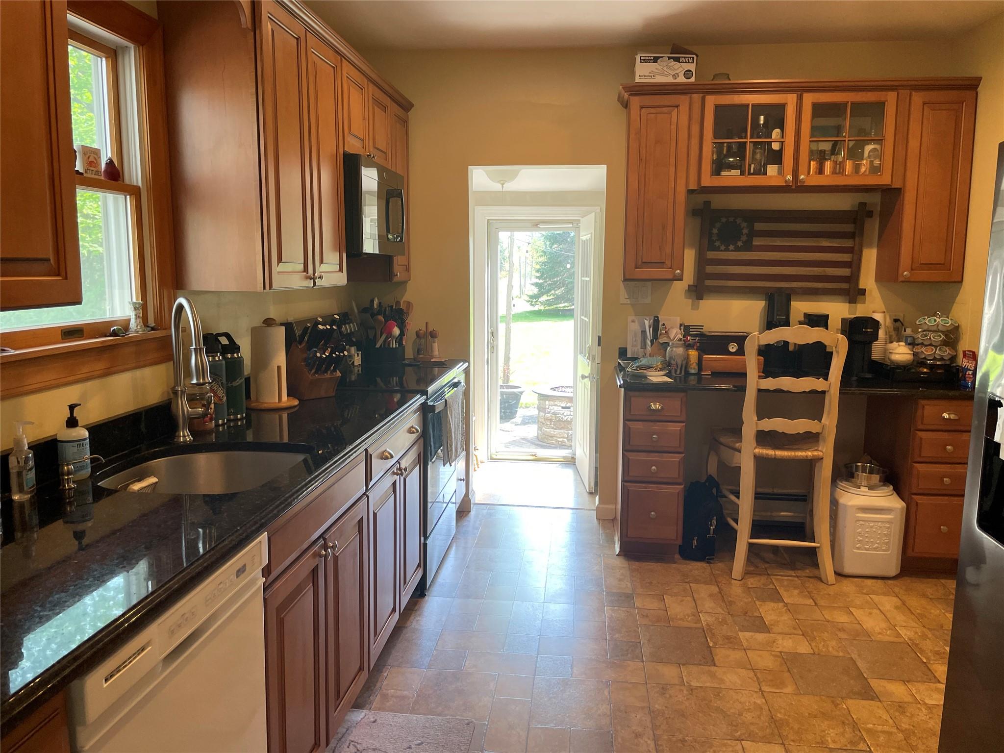 20 Vail Avenue, East Quogue, New York image 13