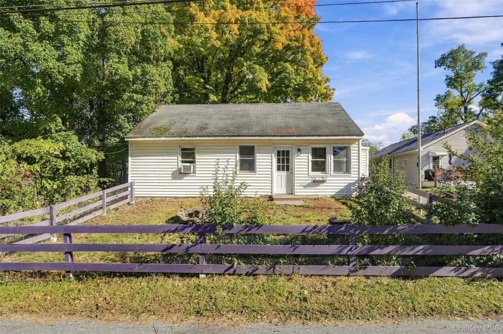 Photo of 34 McKinley Lane, Poughkeepsie, NY 12601 (MLS # 1060765)