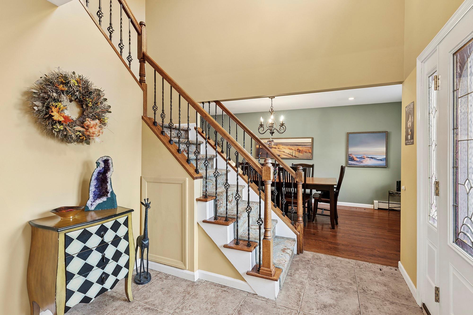 37 Newport Beach Boulevard, East Moriches, New York image 4