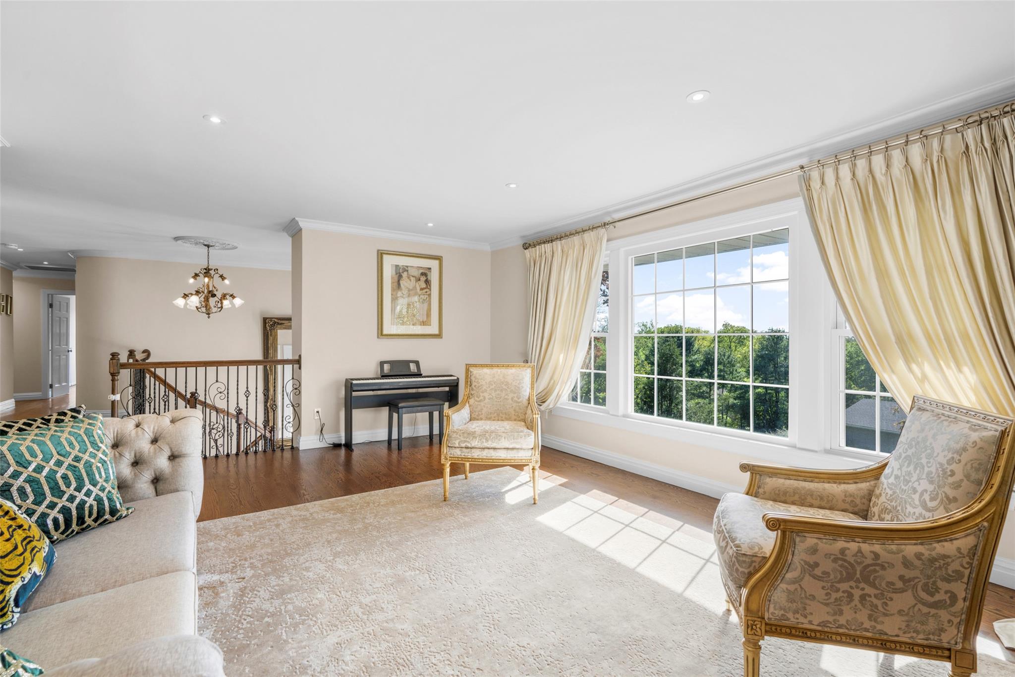 33 Sycamore Lane, Irvington, New York image 5