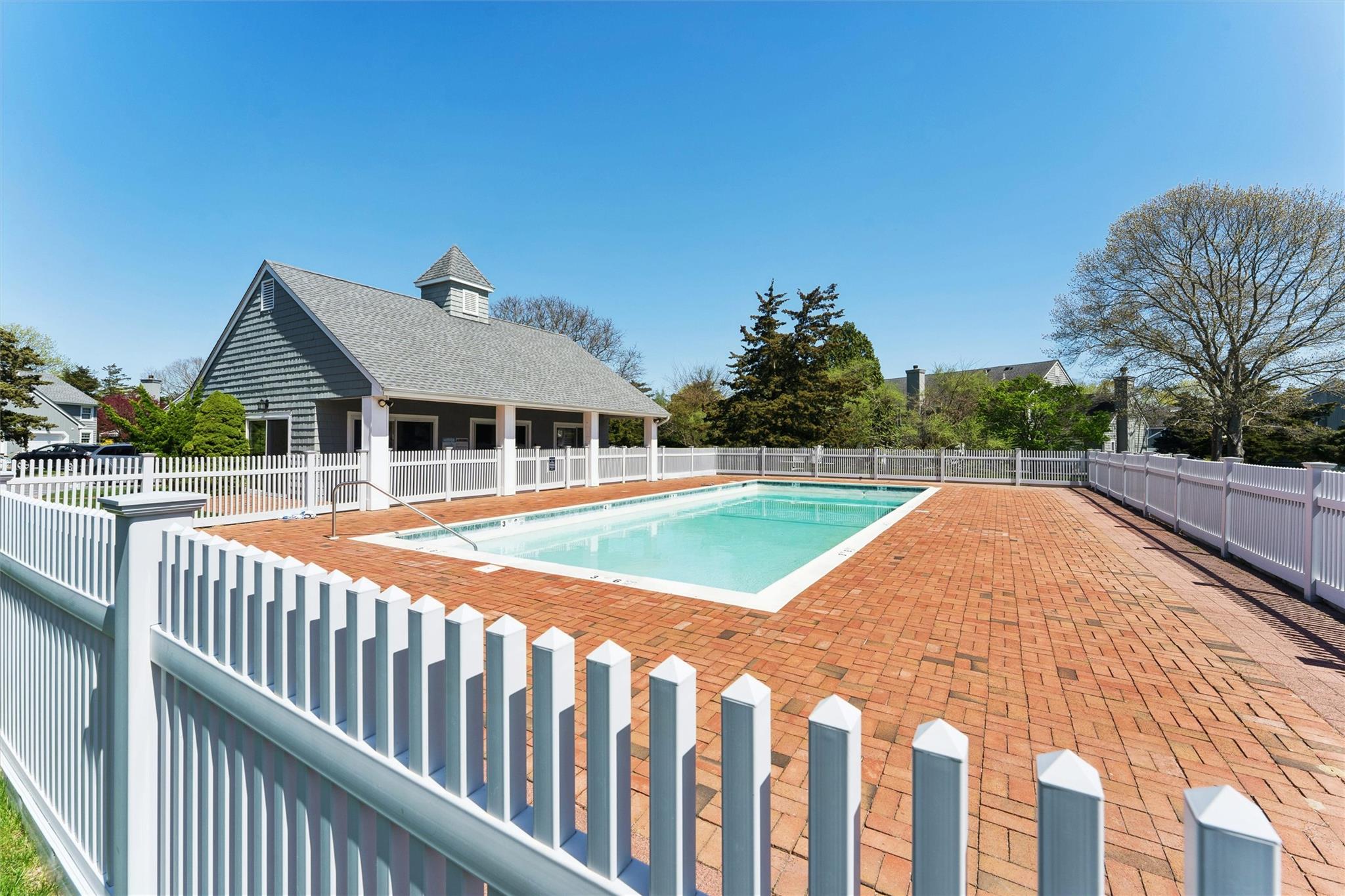 30 Brittany Lane #30, Westhampton Beach, New York image 15