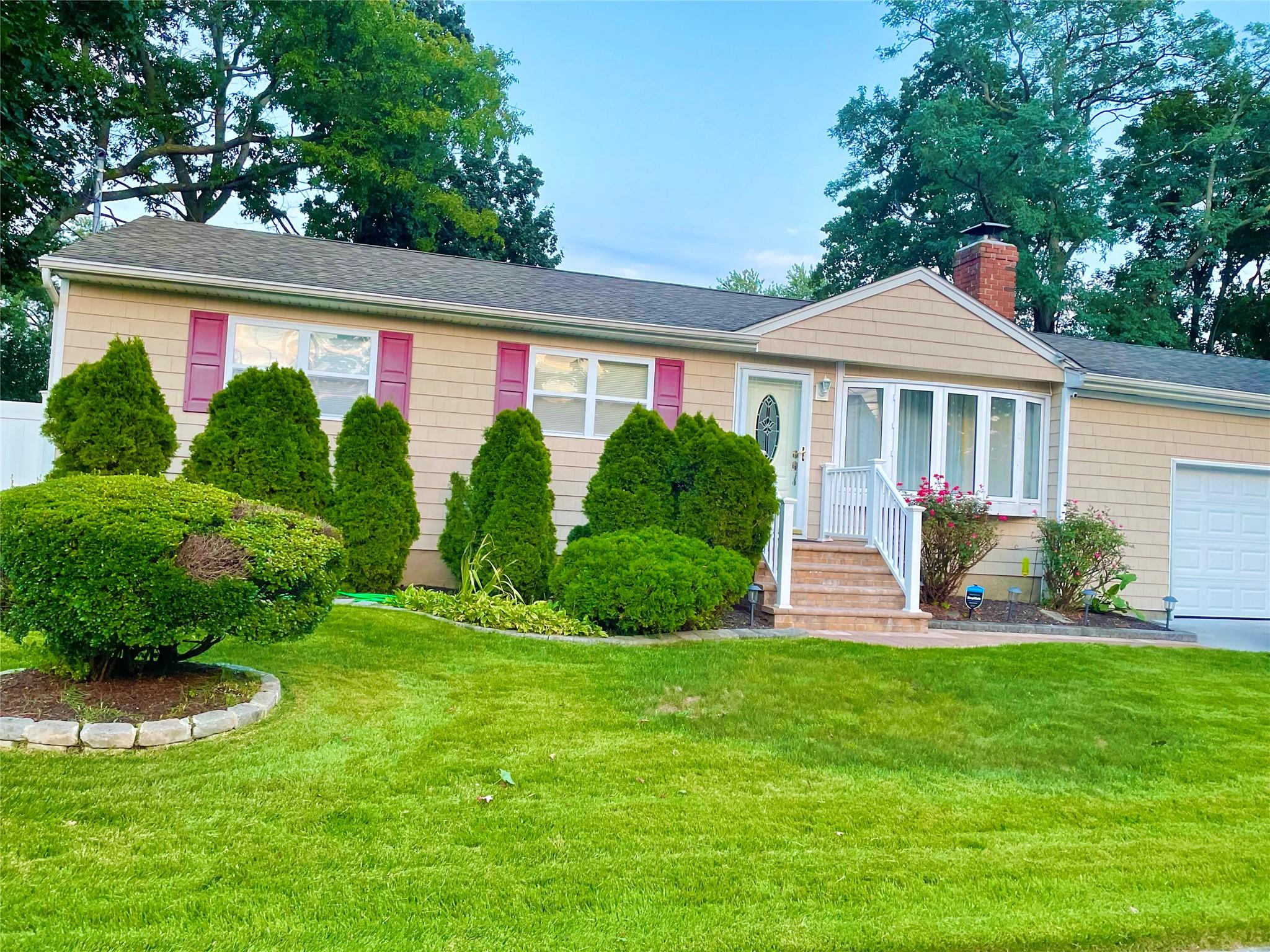53 1st Street, Brentwood, New York image 1
