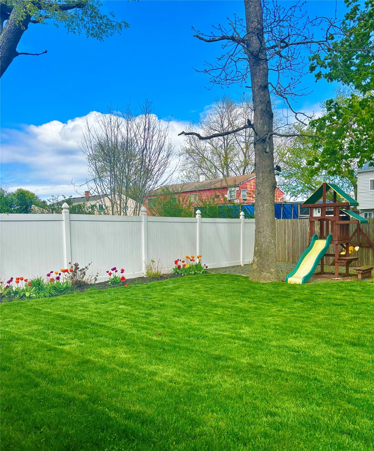 53 1st Street, Brentwood, New York image 19