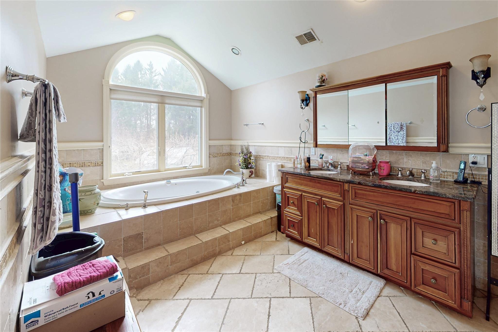 14 Hilltop Road, Katonah, New York image 31