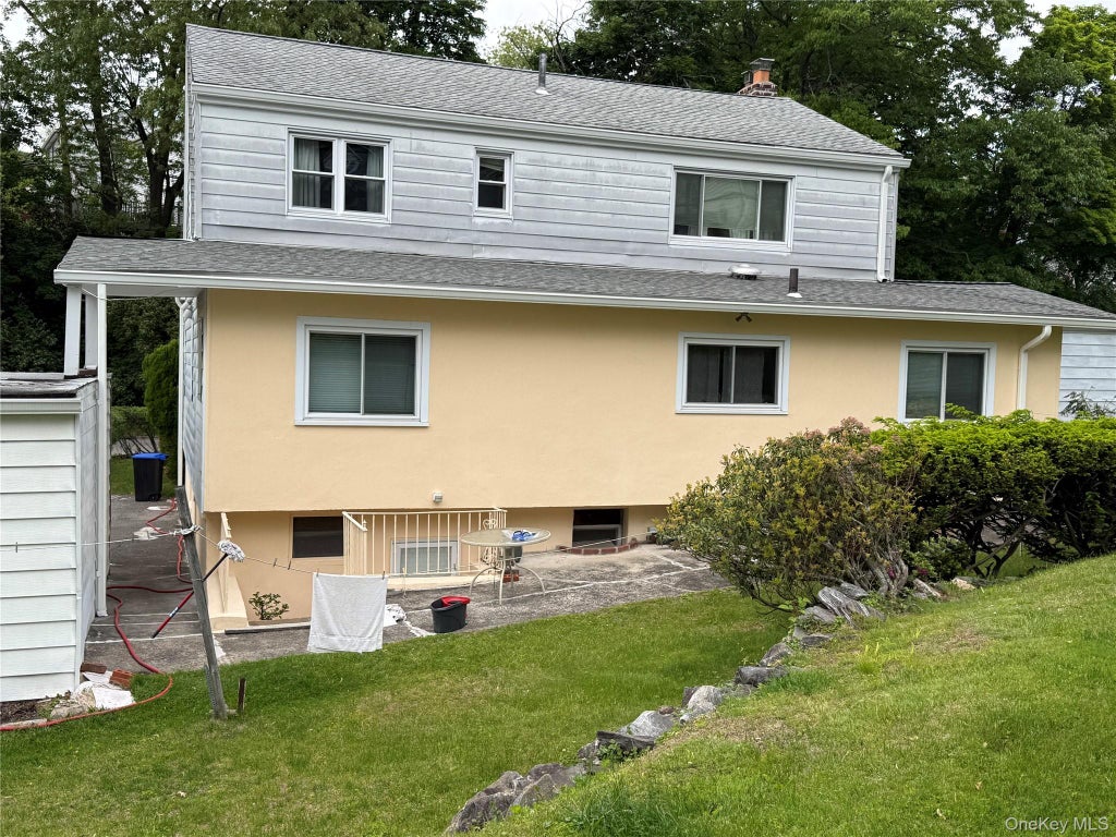 Photo of 80 Roberts Lane, Yonkers, NY 10701 (MLS # 1047445)