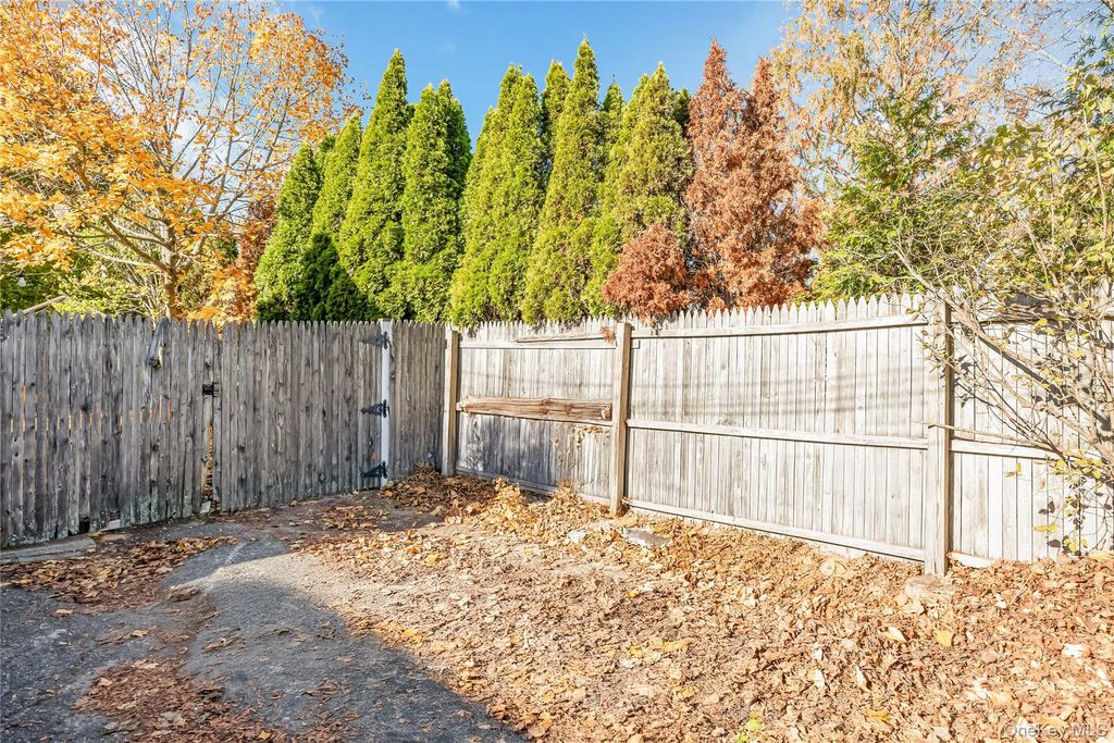 Photo of 18 Atlantic Avenue, East Moriches, NY 11940 (MLS # 936663)