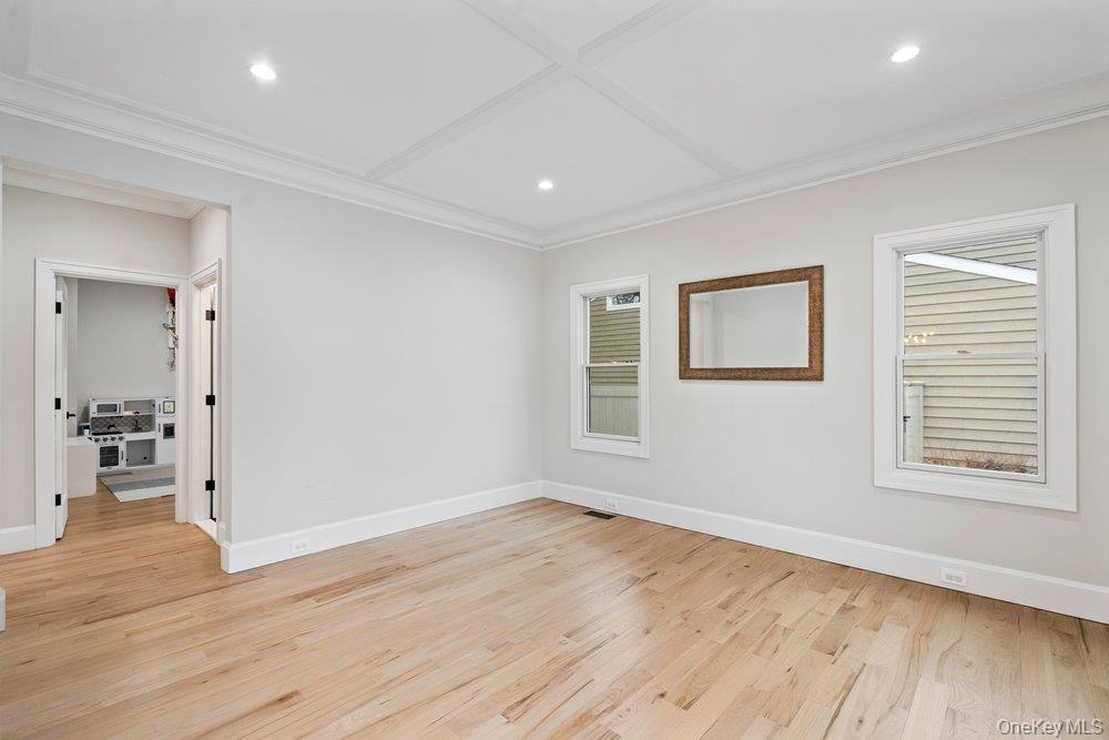 43 Voorhis Drive - Photo 4