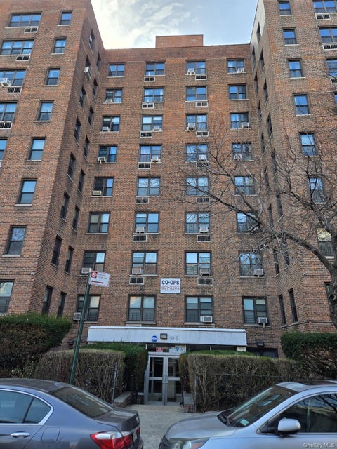 Homes For Sale - 2835 Webb Ave #7J<br/> Bronx County, Bronx, NY 10468