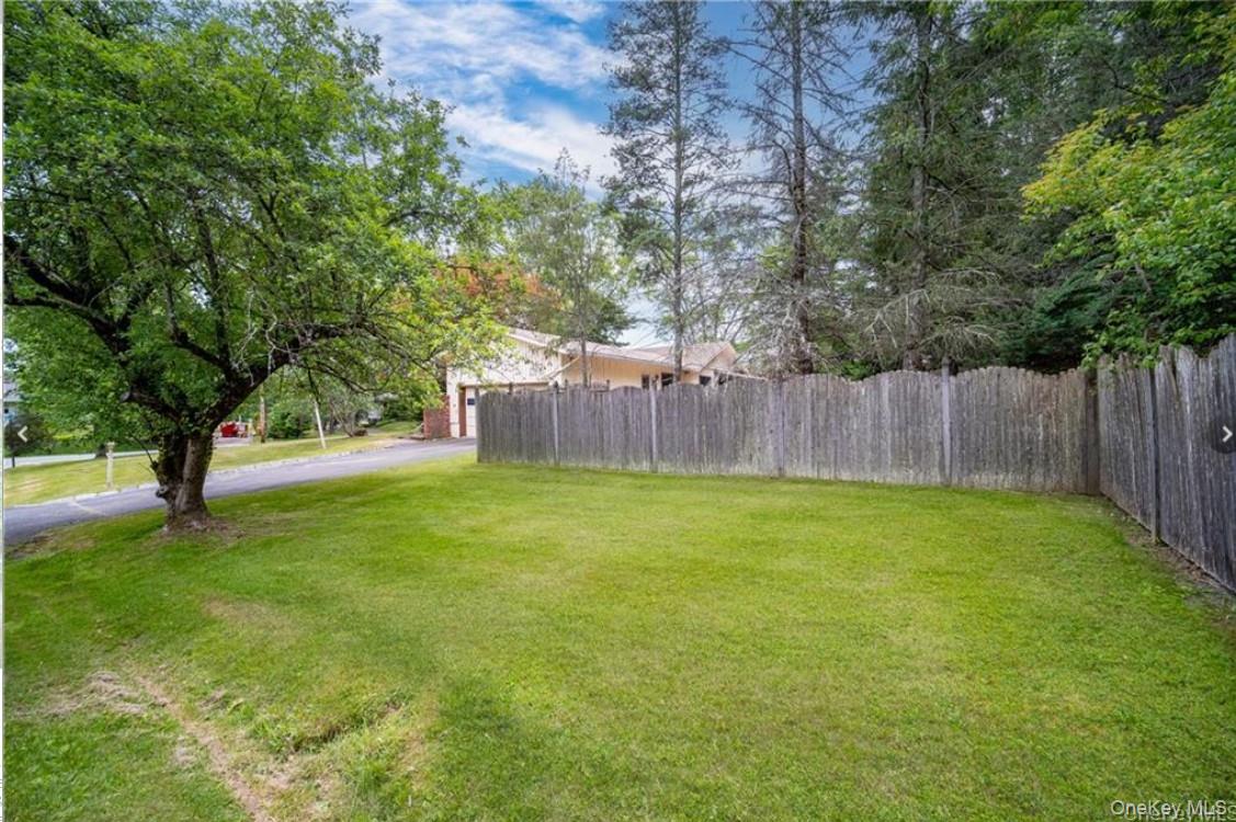 36 Lakeland Drive