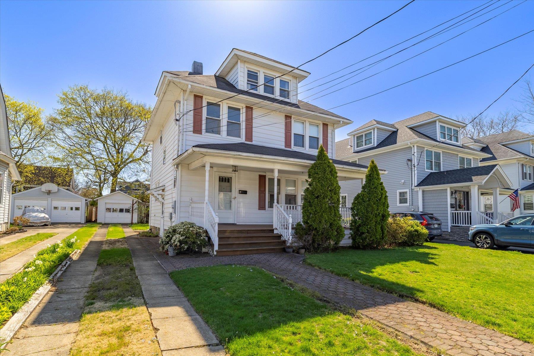 81 Liberty Avenue, Rockville Centre, New York image 1