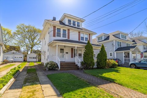 81 Liberty Rockville Centre NY 11570