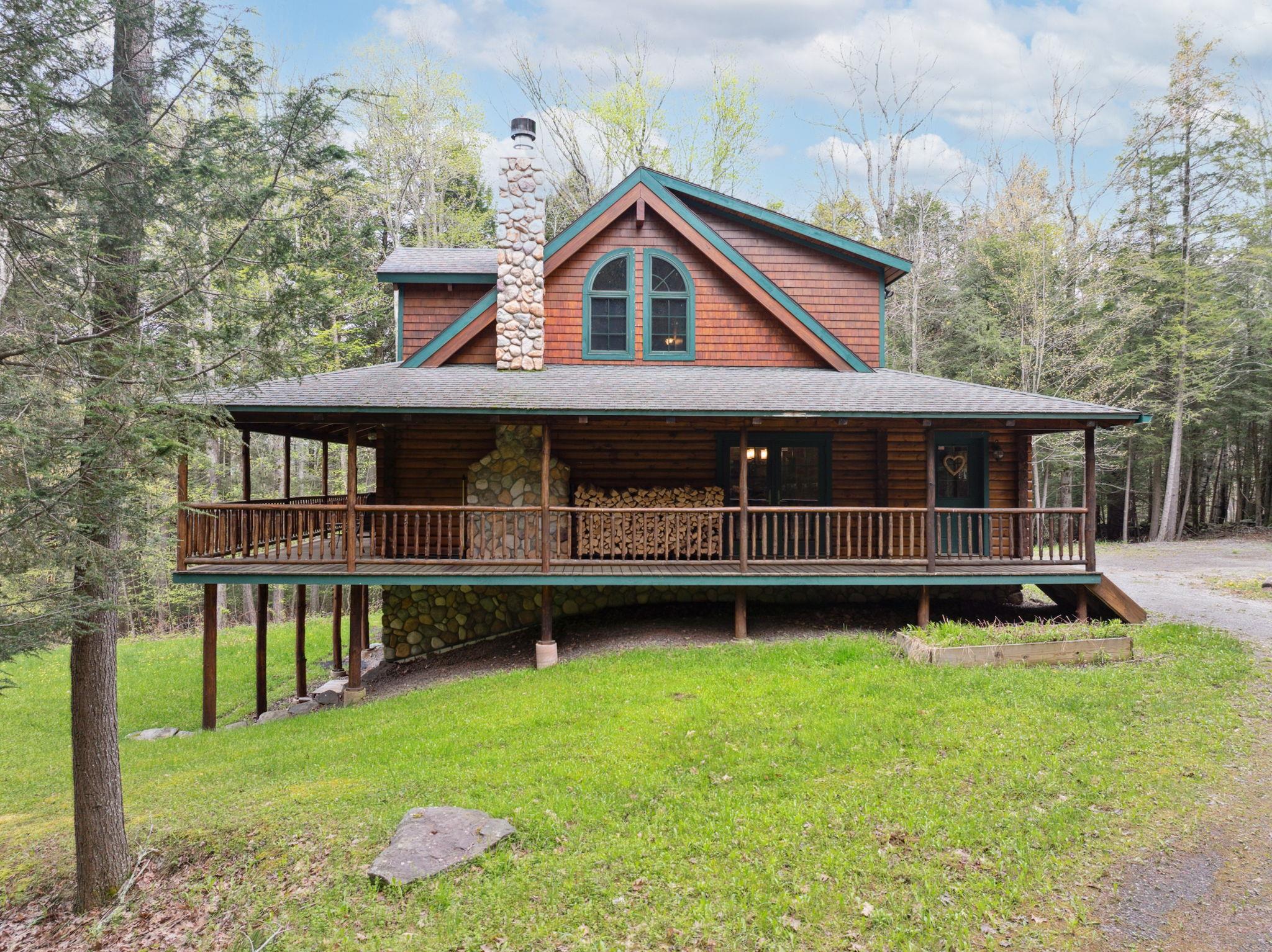 Northridge Exd, Windham, New York - 4 Bedrooms  
3 Bathrooms  
10 Rooms - 