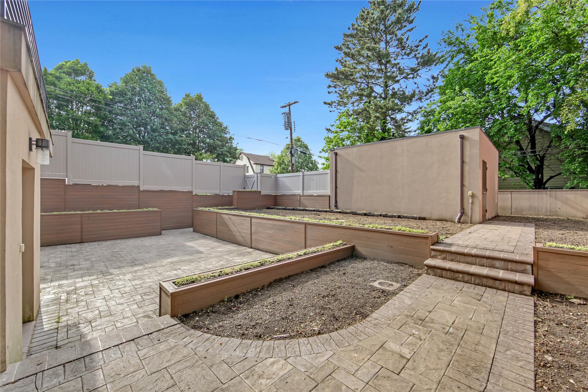 6-27 129th Street, College Point, New York image 4