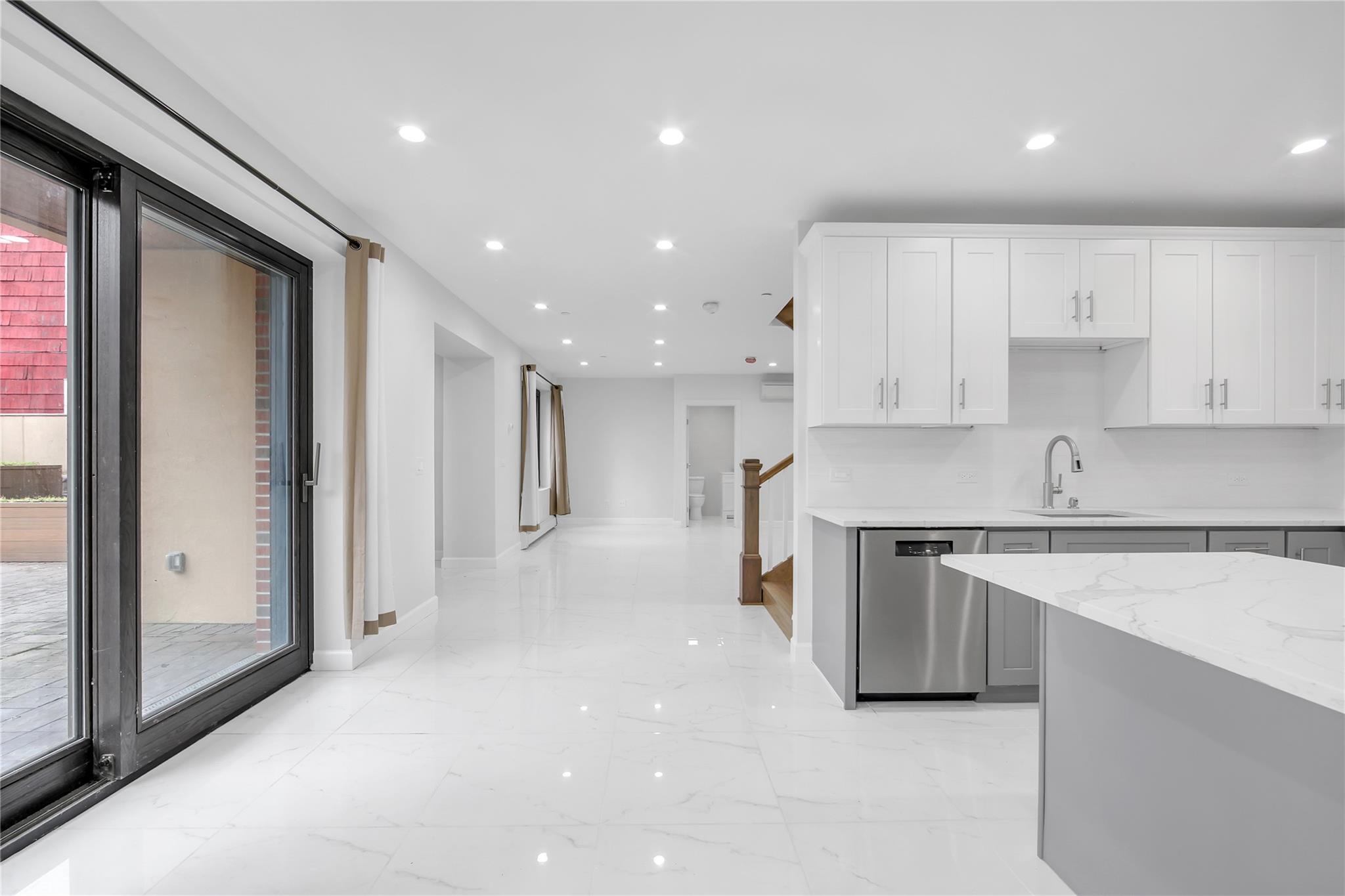 6-27 129th Street, College Point, New York image 13