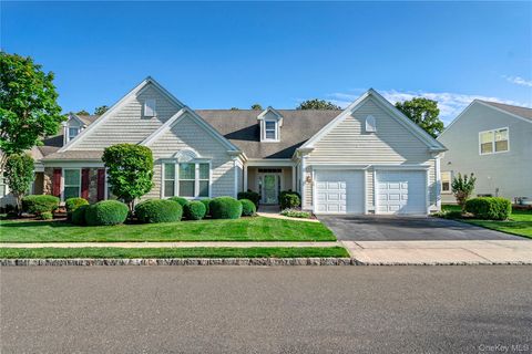 Condo For Sale - 39 Kimberly Drive #39<br/> Westhampton, NY 11977