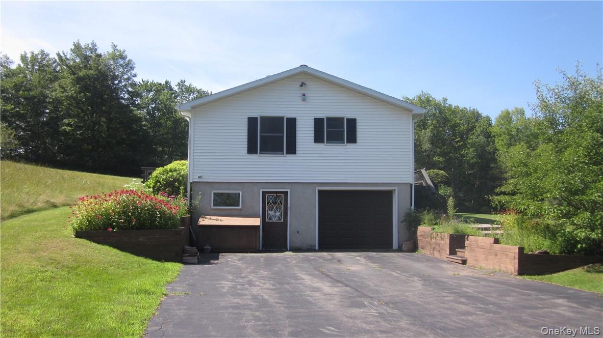 989 Lenape Lake Road