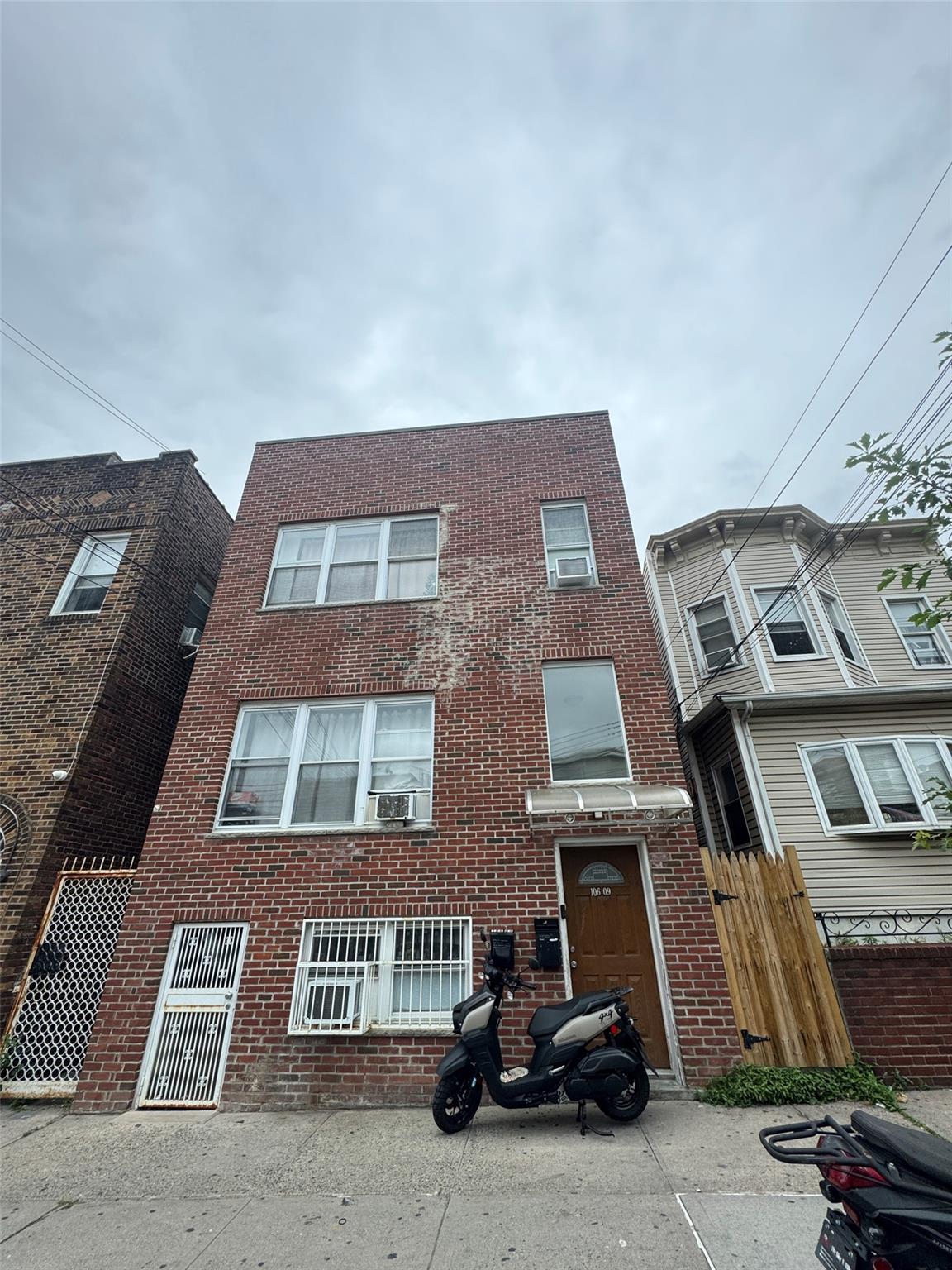 Otis Avenue, Corona, Queens, NY - 9 Bedrooms  
2 Bathrooms - 