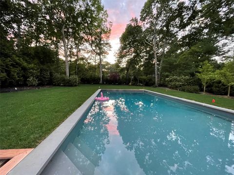 143 Gardiner Avenue East Hampton NY 11937