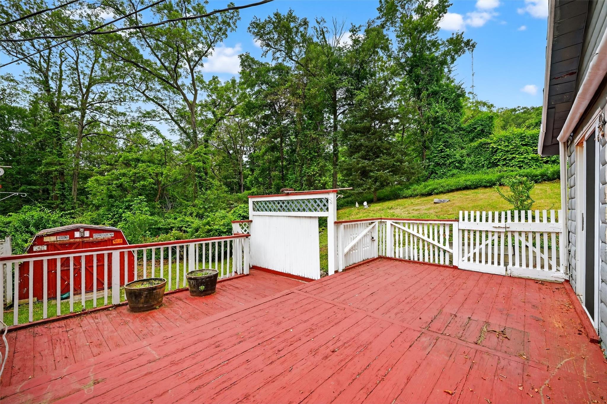 Lake Peekskill, New York 10537, United States, 1 Bedroom Bedrooms, ,1 BathroomBathrooms,Residential,Active,153831