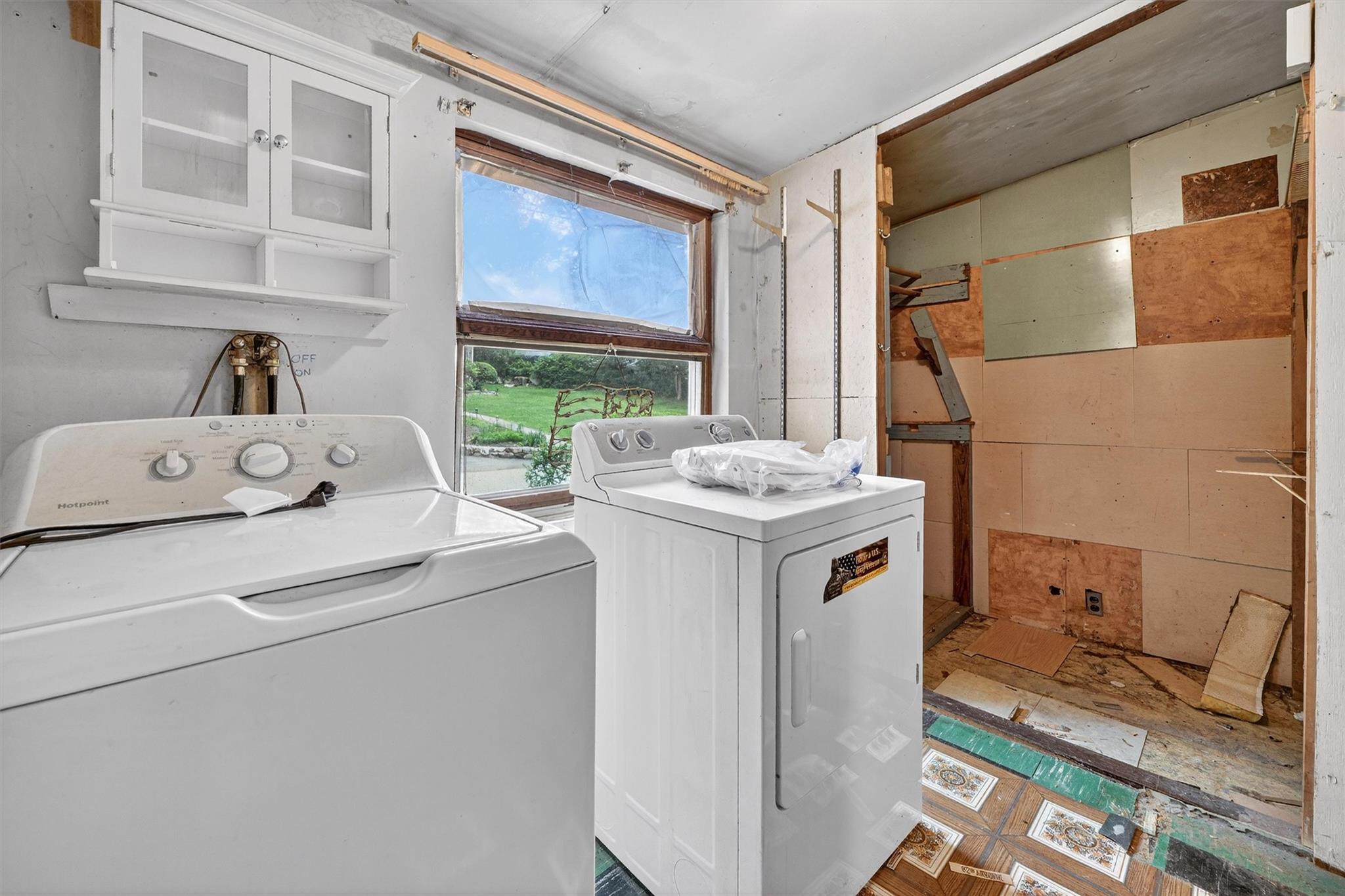 Lake Peekskill, New York 10537, United States, 1 Bedroom Bedrooms, ,1 BathroomBathrooms,Residential,Active,153831