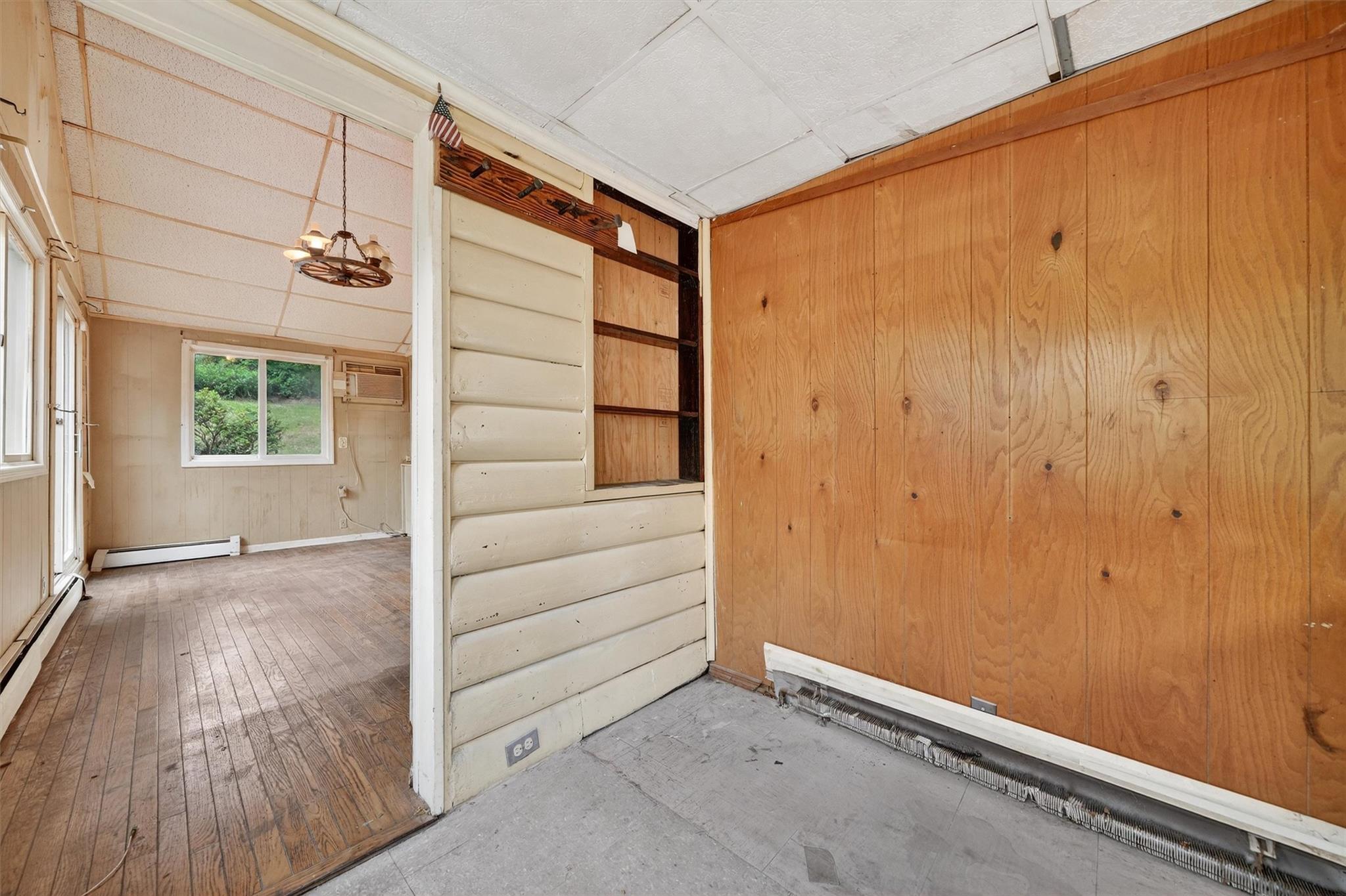 Lake Peekskill, New York 10537, United States, 1 Bedroom Bedrooms, ,1 BathroomBathrooms,Residential,Active,153831